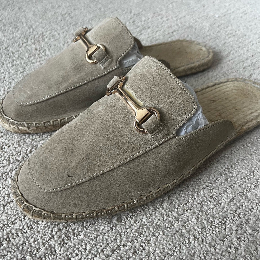 Mens ASOS Leather Suede Espadrilles Mule Shoes in beige and rose gold size 9 US